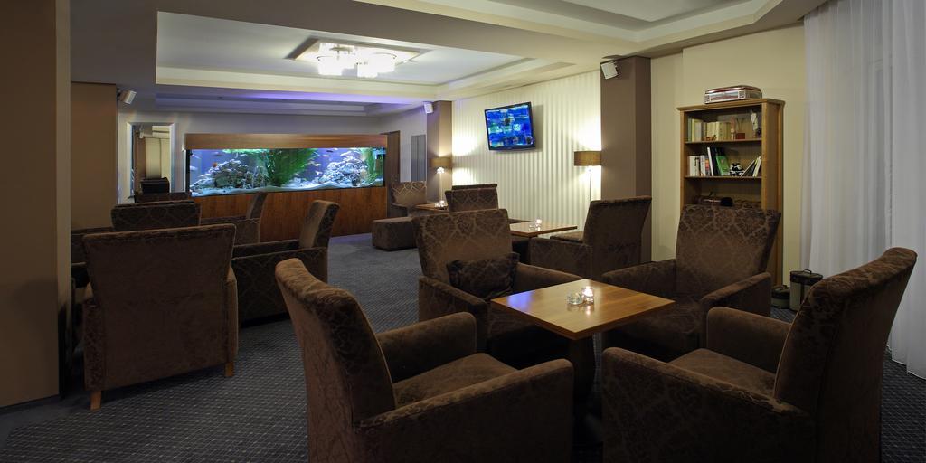 Golden Fish Apartmany Xia เปิลเซน ภายนอก รูปภาพ