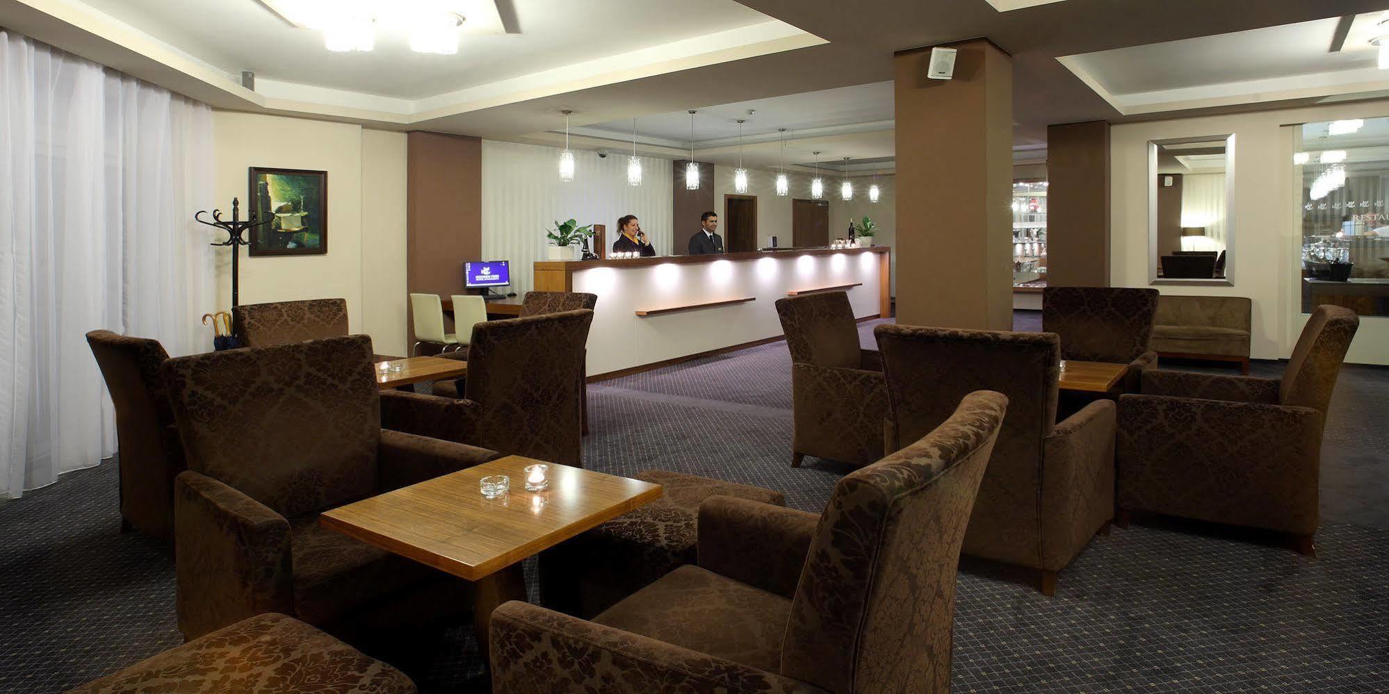 Golden Fish Apartmany Xia เปิลเซน ภายนอก รูปภาพ